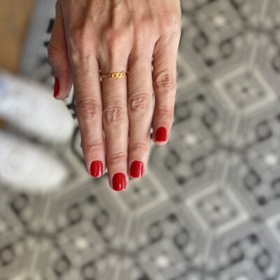Mama Ring - Το χρυσό 14κ δαχτυλίδι ''μαμά'' είναι κομψό και στυλάτο όπως κάθε μαμά! Είναι λιτό και κομψό για να κάνει την κάθε σου εμφάνιση ξεχωριστή και να γεμίζεις από υπερηφάνεια που είσαι μητέρα!

Υλικό Χρυσό 14κ